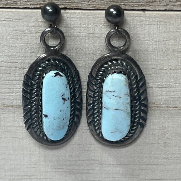 A. Begay AB Navajo Native American Sterling Silver Earrings Blue Turquoise Stone - Picture 1 of 7